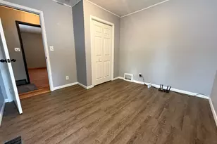 240 Kneale Ave N, Thief River Falls, MN 56701 - Photo 29