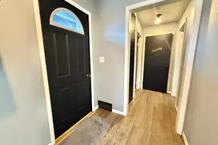 240 Kneale Ave N, Thief River Falls, MN 56701 - Photo 5