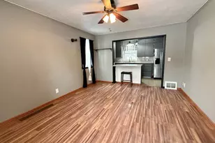 240 Kneale Ave N, Thief River Falls, MN 56701 - Photo 25