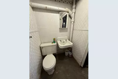 240 Kneale Avenue N, Thief River Falls, MN 56701 - Photo 35