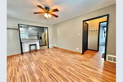 240 Kneale Avenue N, Thief River Falls, MN 56701 - Photo 27