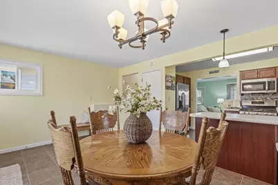 2139 4th Street E, Saint Paul, MN 55119 - Photo 13