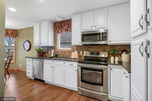 14547 Bloomfield Path, Rosemount, MN 55068 - Photo 3