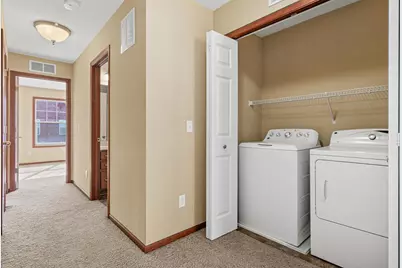 1949 Commonwealth Boulevard #2, Chanhassen, MN 55317 - Photo 19