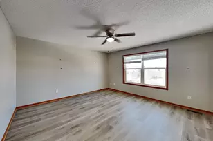 2248 Longhorn Ln, Buffalo, MN 55313 - Photo 9