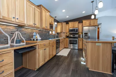 2311 S Burgen Drive SE, Alexandria, MN 56308 - Photo 13