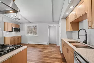 454 Country View Ln, Le Sueur, MN 56058 - Photo 13