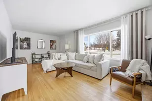 1003 11th St S, Moorhead, MN 56560 - Photo 3