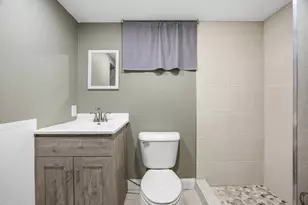 1003 11th St S, Moorhead, MN 56560 - Photo 15