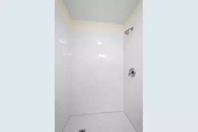 3901 Clinton Avenue, Minneapolis, MN 55409 - Photo 19