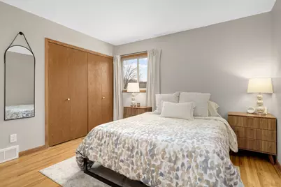 9821 Xerxes Avenue S, Bloomington, MN 55431 - Photo 15