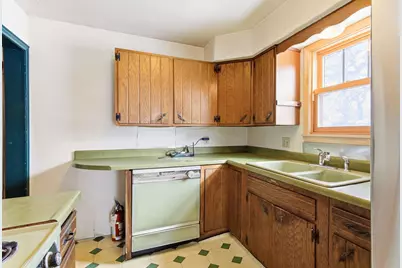 1869 Chelton Avenue W, Saint Paul, MN 55104 - Photo 9