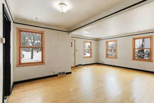 1869 Chelton Ave W, Saint Paul, MN 55104 - Photo 3