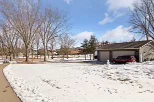 111 Sunrise Ave N, New Prague, MN 56071 - Photo 33