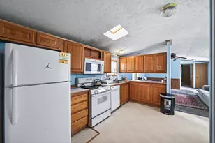 3234 NE 89th Dr NE, Blaine, MN 55449 - Photo 11