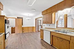 5338 Lemley Cir SE, Prior Lake, MN 55372 - Photo 9