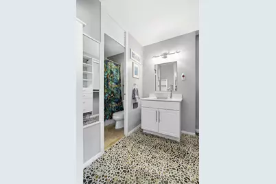 15 S 1st Street #A913, Minneapolis, MN 55401 - Photo 17