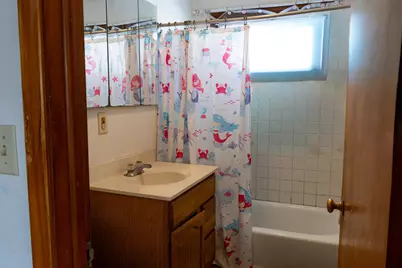 2201 54th Avenue N, Brooklyn Center, MN 55430 - Photo 9