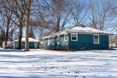 2201 54th Avenue N, Brooklyn Center, MN 55430 - Photo 17