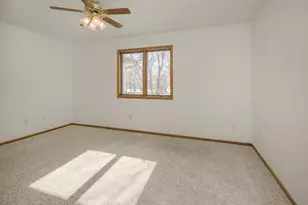 2224 Pinewood Dr, Shakopee, MN 55379 - Photo 17