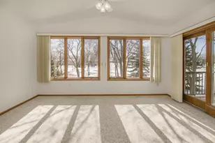 2224 Pinewood Dr, Shakopee, MN 55379 - Photo 13