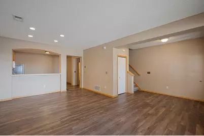 8026 Golden Valley Road, Golden Valley, MN 55427 - Photo 13