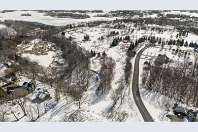 1Xx Stonebrooke Curve, Shakopee, MN 55379 - Photo 3