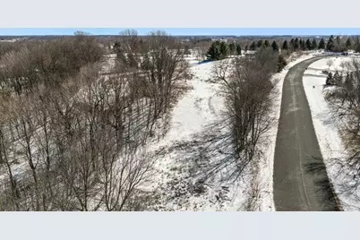 1Xx Stonebrooke Curve, Shakopee, MN 55379 - Photo 13