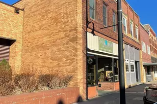 136 S Broadway, Wells, MN 56097 - Photo 1