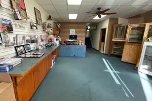 136 S Broadway, Wells, MN 56097 - Photo 3