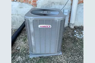 136 S Broadway, Wells, MN 56097 - Photo 21