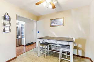 910 6th St W, Hastings, MN 55033 - Photo 5