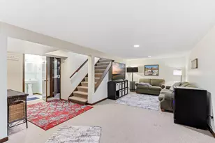 910 6th St W, Hastings, MN 55033 - Photo 17