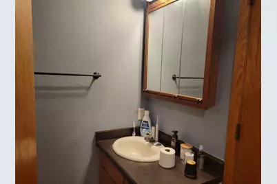 405 Riverside Avenue S, Thief River Falls, MN 56701 - Photo 21