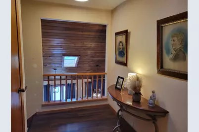 405 Riverside Avenue S, Thief River Falls, MN 56701 - Photo 15