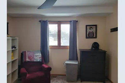 405 Riverside Avenue S, Thief River Falls, MN 56701 - Photo 23