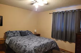 405 Riverside Ave S, Thief River Falls, MN 56701 - Photo 17