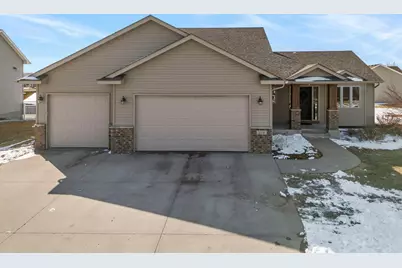 1306 4th Street NW, New Prague, MN 56071 - Photo 3