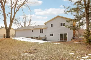 15765 Hayes Trail, Apple Valley, MN 55124 - Photo 25