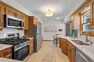 6125 Birchcrest Dr, Edina, MN 55436 - Photo 15