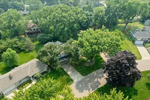 6125 Birchcrest Dr, Edina, MN 55436 - Photo 57