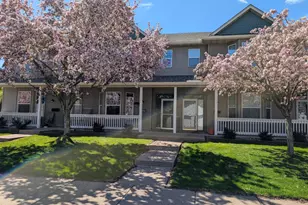 740 Forster St, Saint Paul, MN 55102 - Photo 1