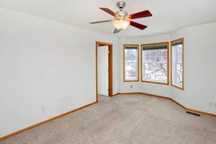 740 Forster St, Saint Paul, MN 55102 - Photo 17