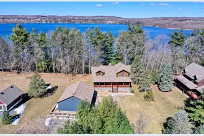 871 207th Street, Osceola, WI 54009 - Photo 1