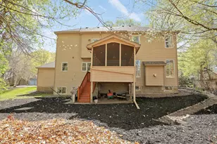17126 New Market Dr, Eden Prairie, MN 55347 - Photo 69