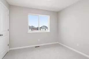 110 E 5th St, Green Isle, MN 55338 - Photo 21