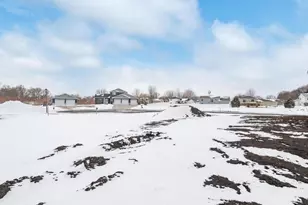 110 E 5th St, Green Isle, MN 55338 - Photo 35