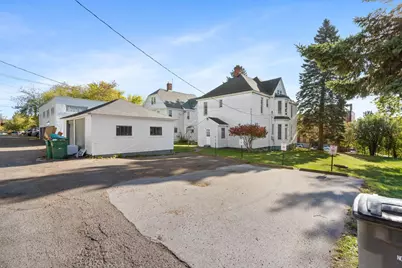 1211 E 1st Street, Duluth, MN 55805 - Photo 5