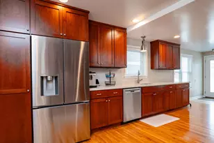 745 Mount Curve Blvd, Saint Paul, MN 55116 - Photo 5