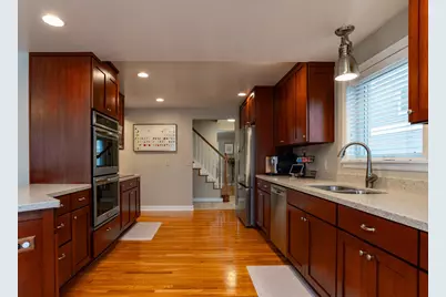 745 Mount Curve Boulevard, Saint Paul, MN 55116 - Photo 7